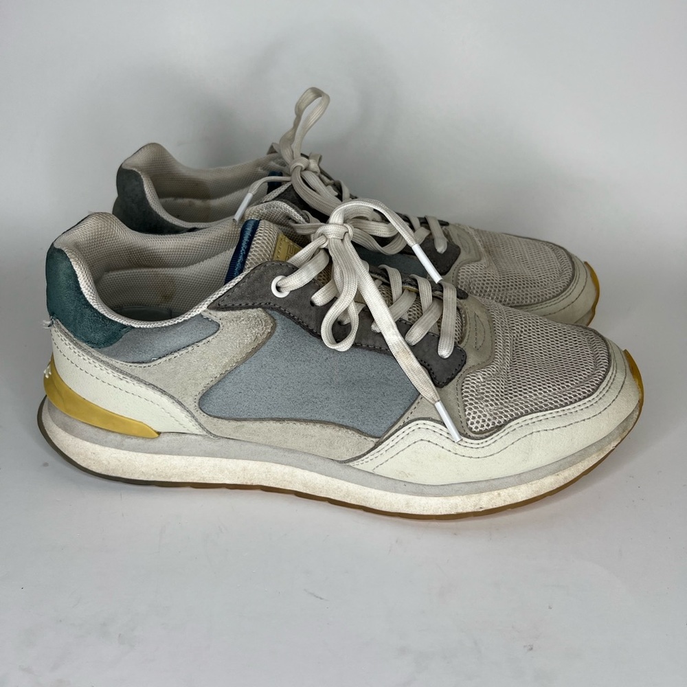 Hoff Sneakers Shoes Women Size 40 US 9 Casual Suede Minimalist Active Classic
